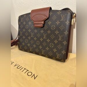 Louis Vuitton LV Monogram Courcelles Vintage